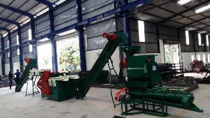 Cụm Thiết Bị Chế Biến Cà Phê Quả Tươi (Trang Bị Cho Nông Hộ)